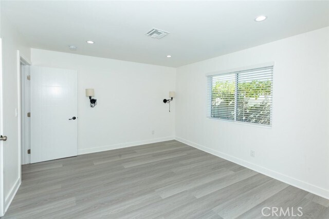 Building Photo - 12818 Arminta St