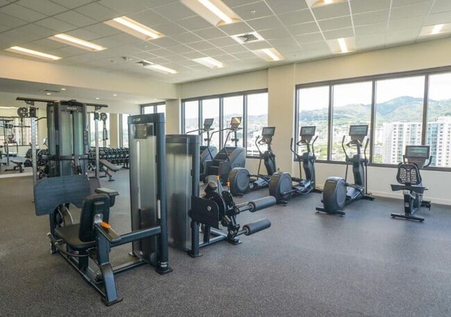 Building Photo - 1500 Rycroft St