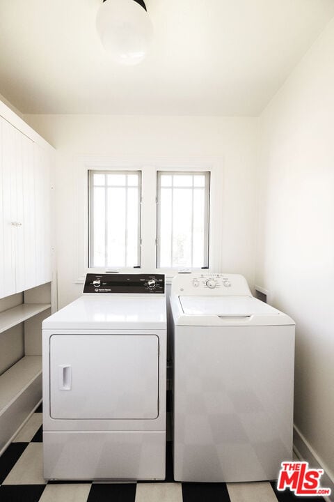 Building Photo - 824 Brent Ave