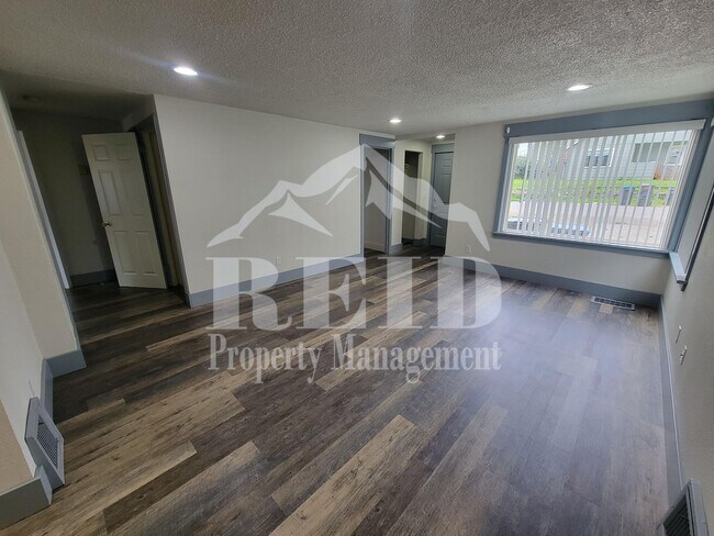 Building Photo - Centrally Located Bremerton Home With Partial View of Sinclair Inlet from Deck