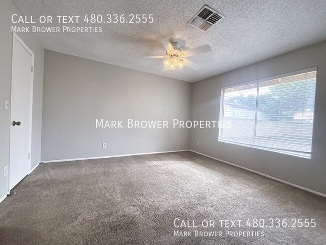 Building Photo - 1349 W Gila Ln