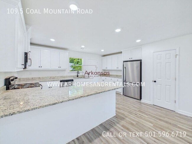 Building Photo - 109.5 Coal Mountain Rd