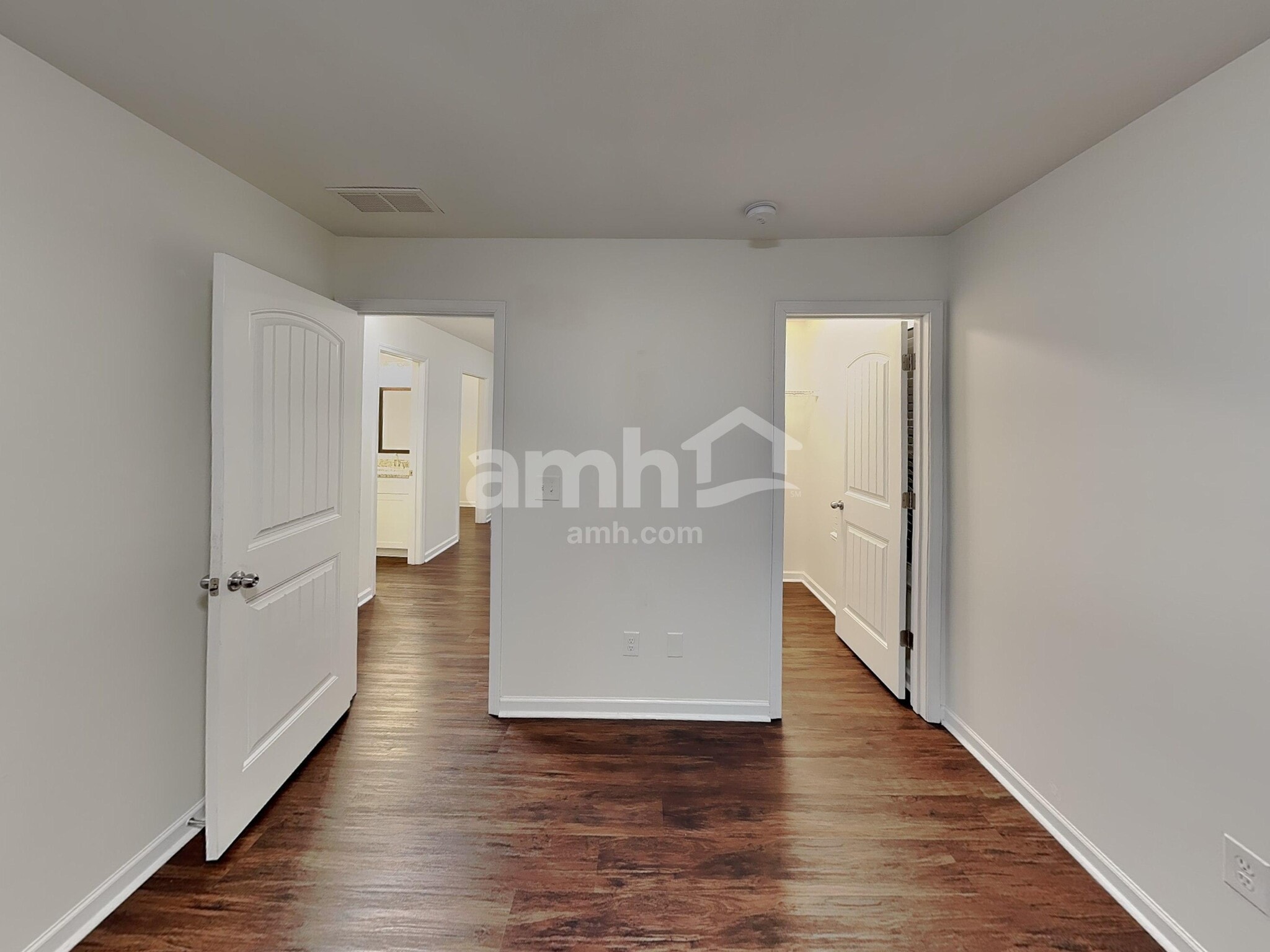 Building Photo - 1386 Key Manor Ln