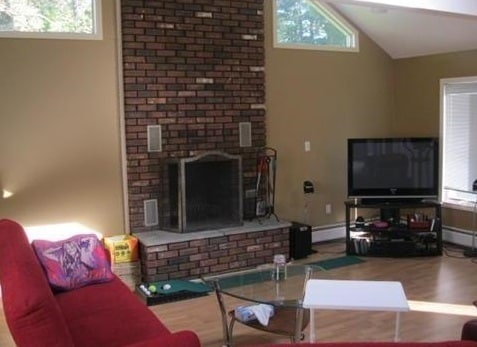 Building Photo - The Skyview Ranch