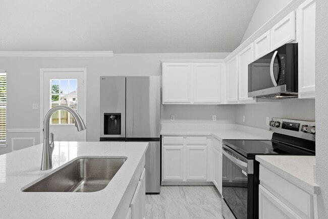 Building Photo - 17819 Gimbal Way