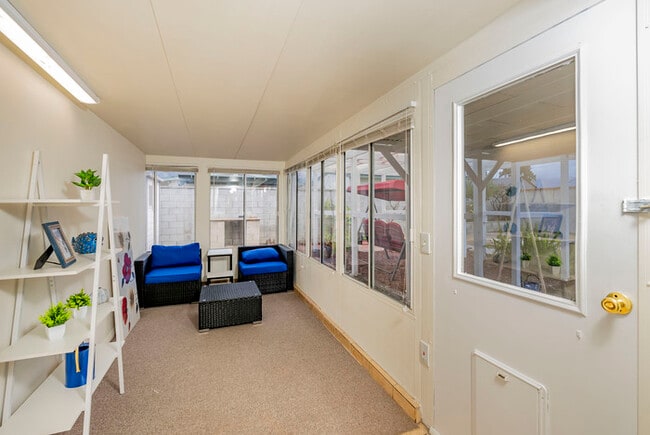 Building Photo - Furnished 3BR Glendora Home | Quiet Retreat + Parking