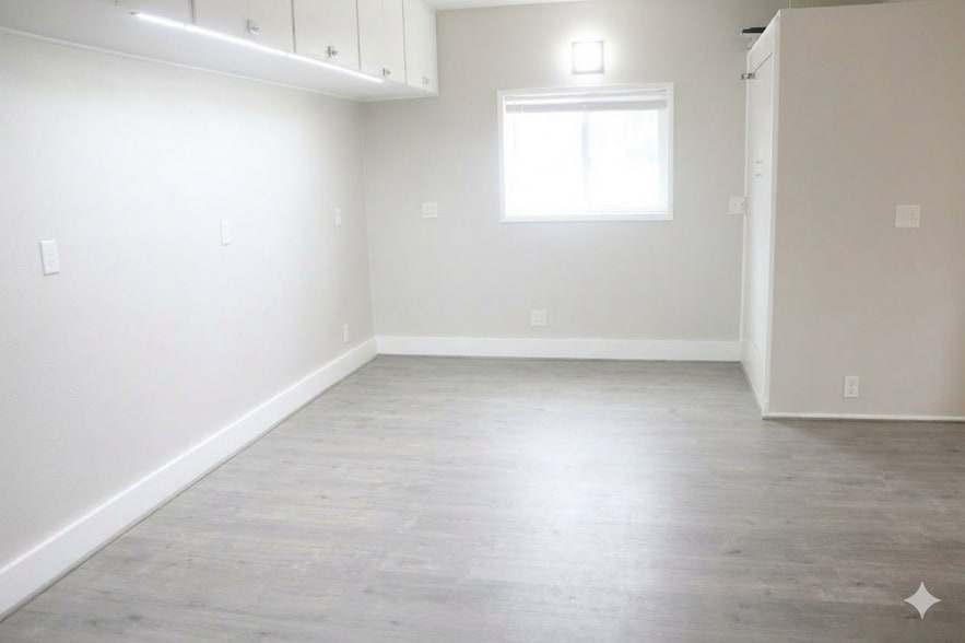 Building Photo - 318 107th St SW