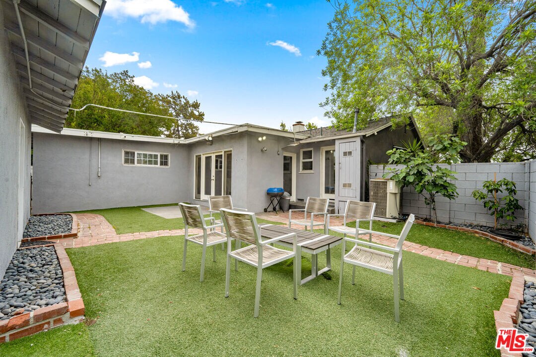 Building Photo - 12423 Martha St