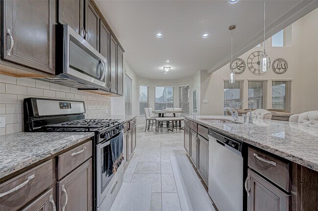 Building Photo - 9815 Corben Creek Ln