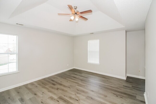 Building Photo - 8085 Conridge Dr