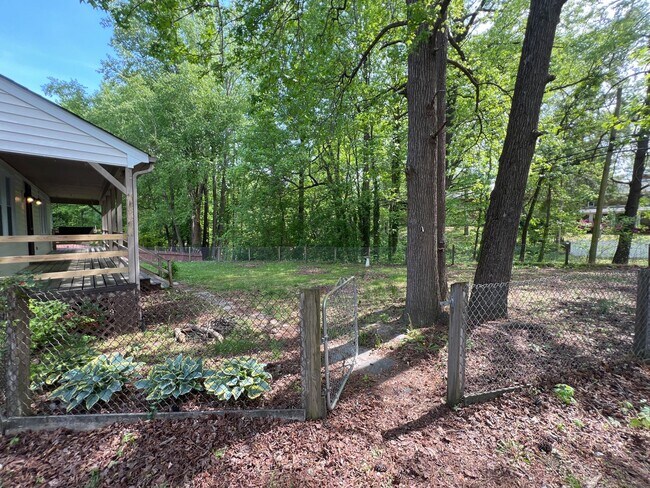 Building Photo - 7403 Shady Grove Rd