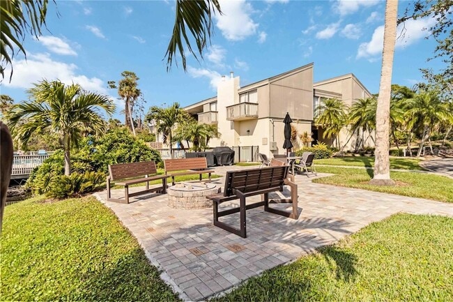 Building Photo - 761 Pine Run Dr