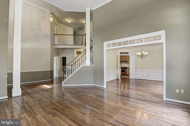 Building Photo - 2905 Gretna Pl