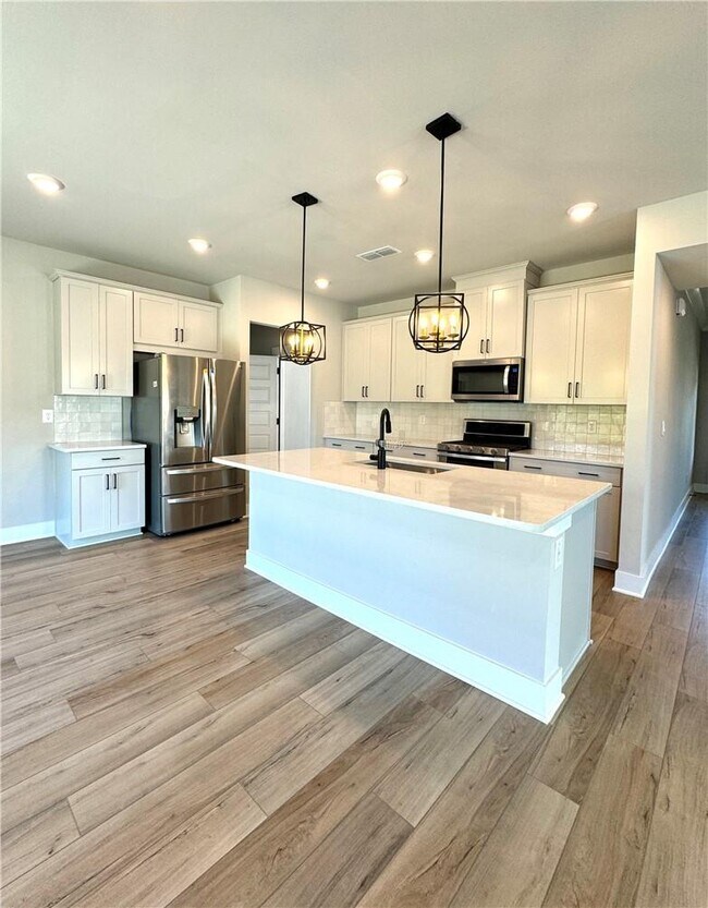 Building Photo - 534 Payne Rd