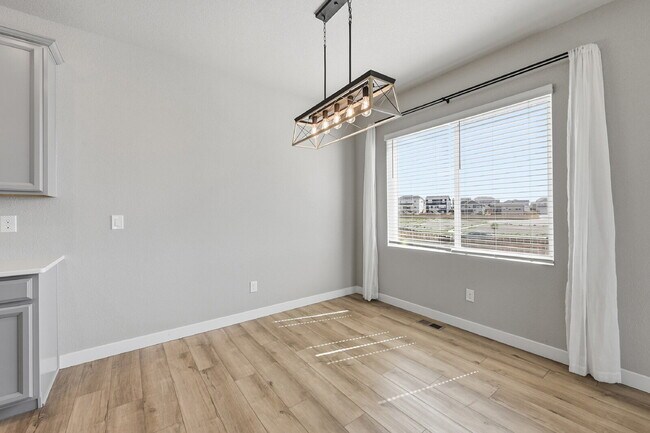 Building Photo - $2,340.95, 3 bed, 2.5 bath located in Colorado Springs with a fenced back yard