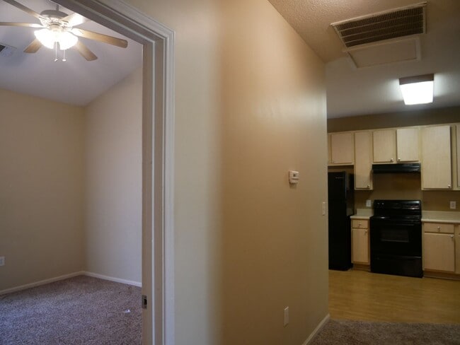 Building Photo - 119 Pine Meadows Cir
