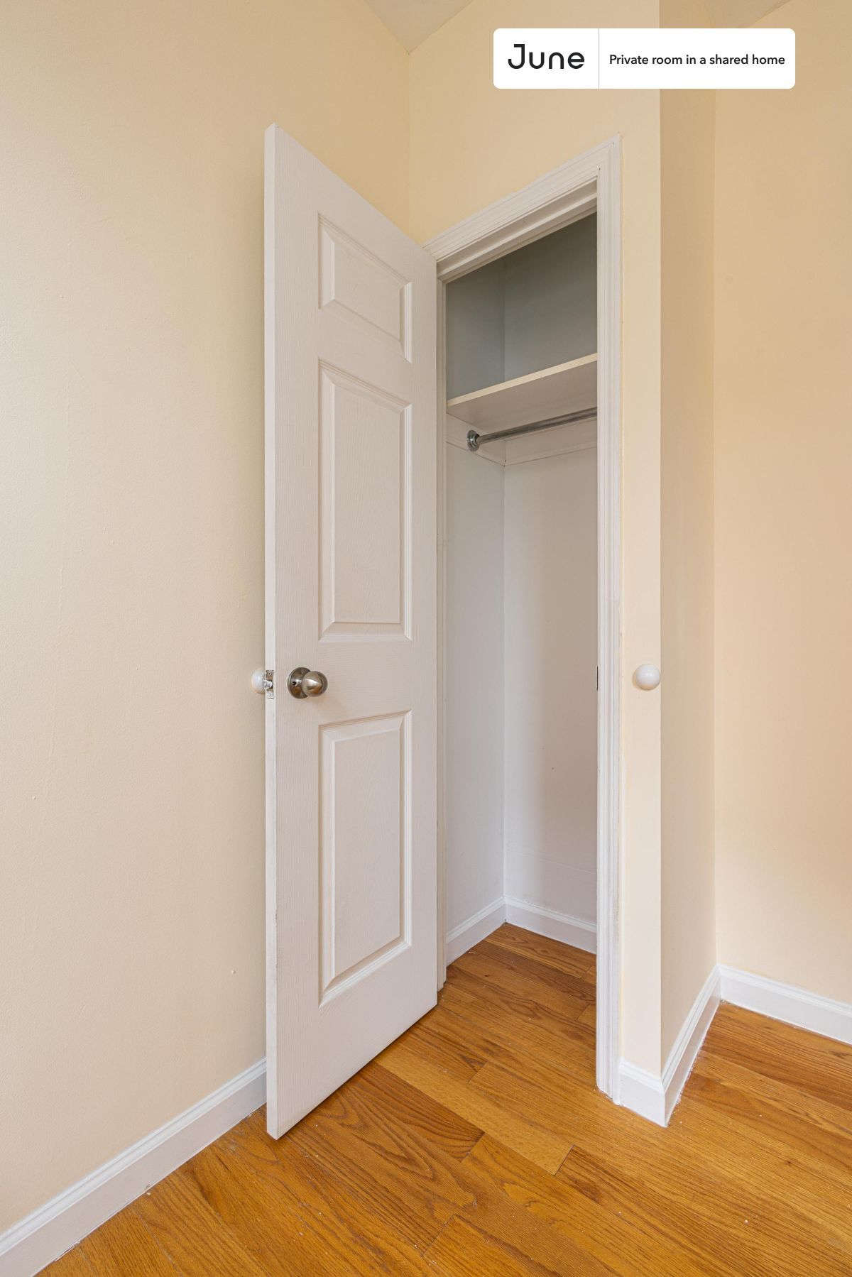 Building Photo - Room in Shared 4 bed/2 bath home