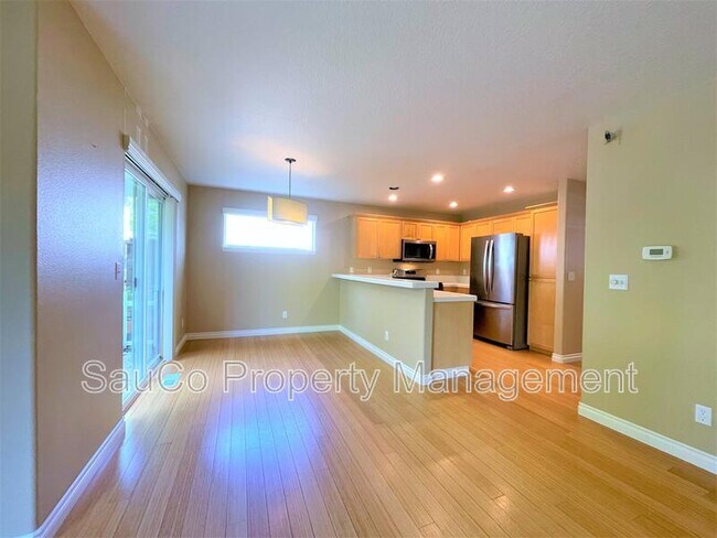Building Photo - 16705 NW Arizona Dr