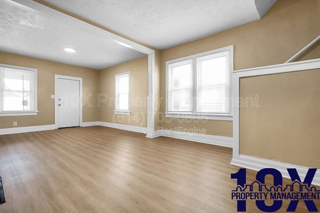 Building Photo - 2545 Sullivant Ave