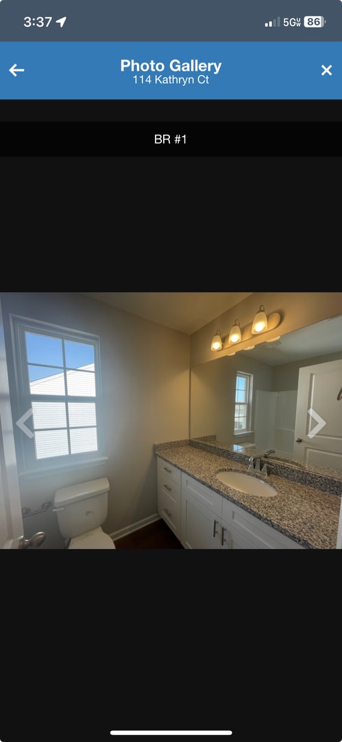 Building Photo - Lovely Columbia Townhome ** Lease Pending **
