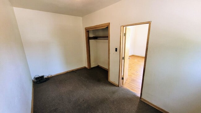 Primary Photo - 2471 S 17th St