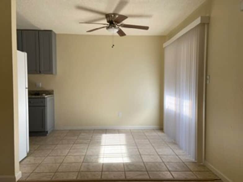 Building Photo - 4421 Palmacia Dr