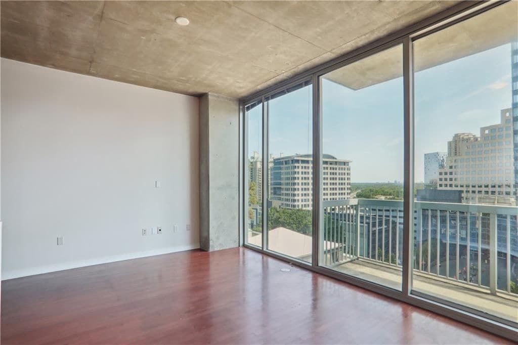 Building Photo - 3324 Peachtree Rd