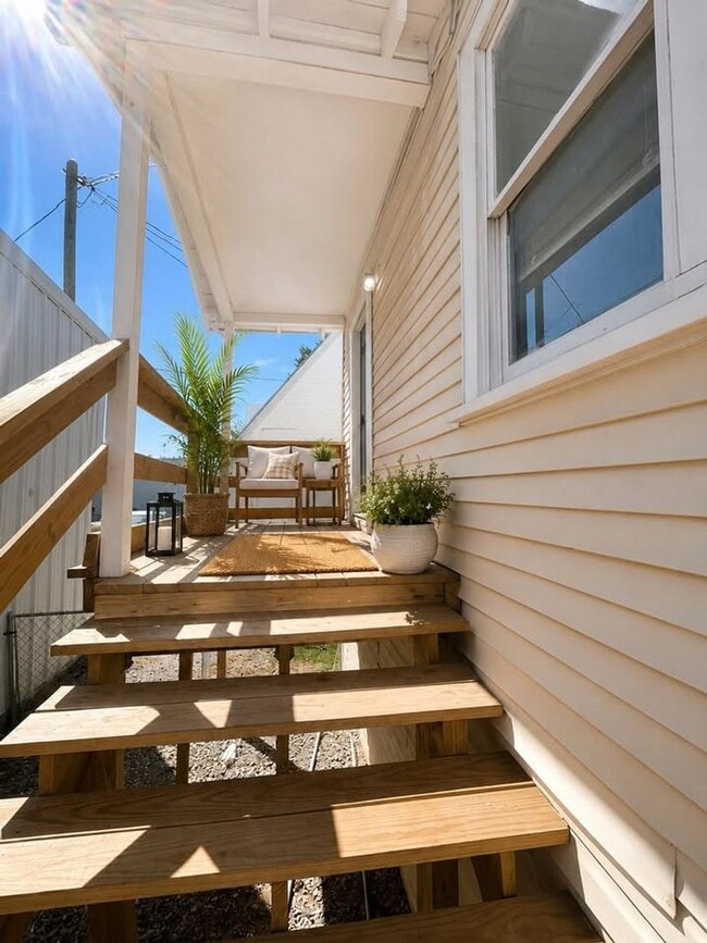 Building Photo - 4517 S Shields Blvd