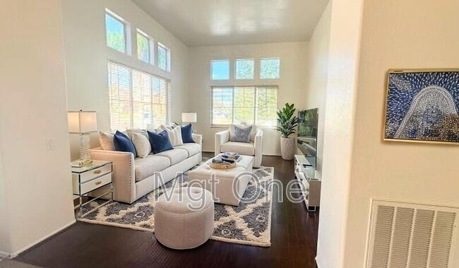 Building Photo - 20823 Westbury Rd