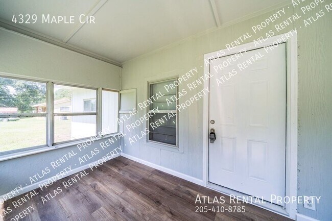 Building Photo - 4329 Maple Cir