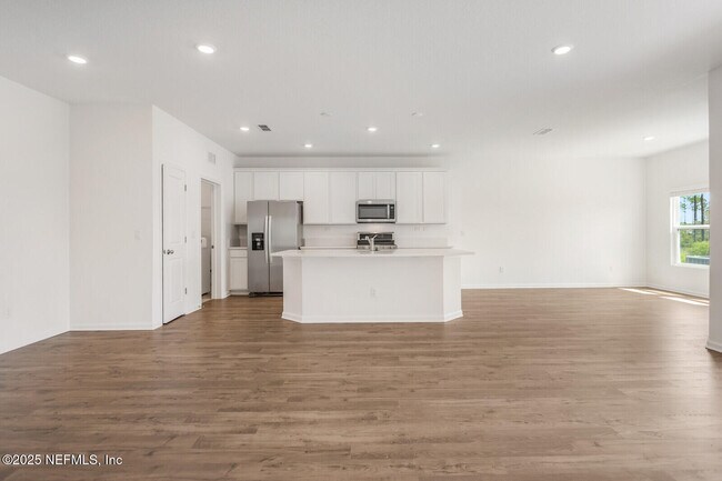 Building Photo - 816 Cordova Palms Pkwy