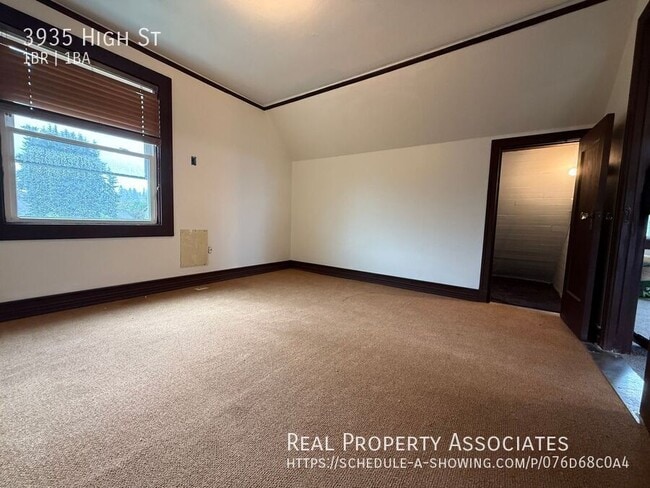 Building Photo - 3935 High St