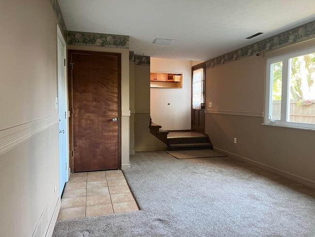 Building Photo - 316 Finstock Way