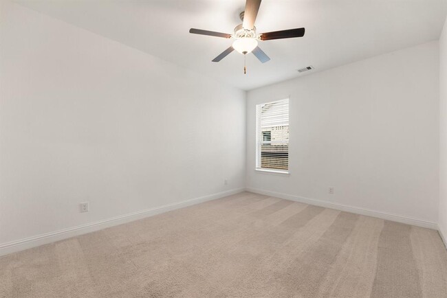 Building Photo - 6518 Fairway Gln Ln