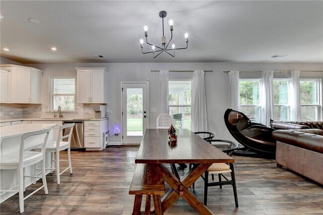 Building Photo - 5215 Wheeler Run Dr