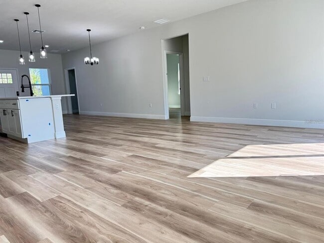 Building Photo - 2336 SW 168th Loop