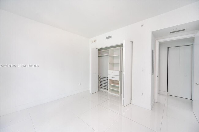 Building Photo - 1300 S Miami Ave
