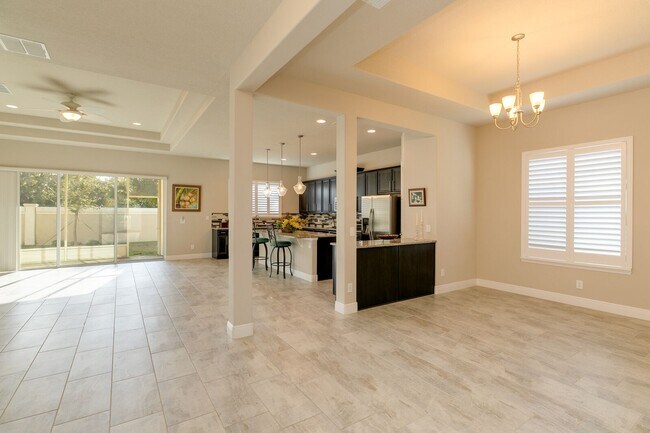 Building Photo - Luxury Living At An Affordable Price