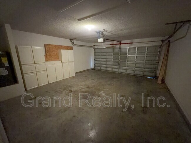 Building Photo - 4857 Makenna Cir