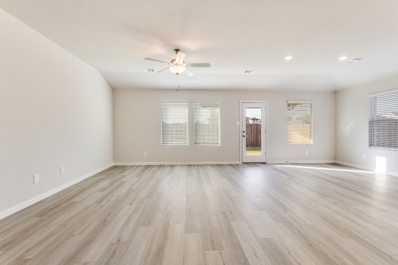 Building Photo - 203 Whitlow Dr