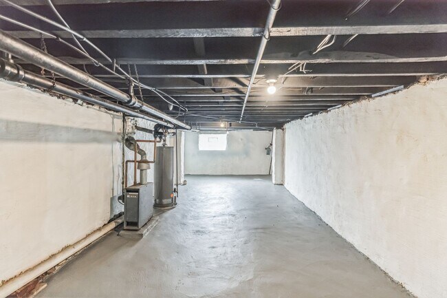 Building Photo - 241 S Ithan St