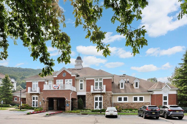 Building Photo - 6116 Warren's Way