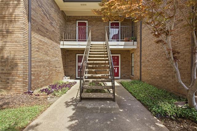 Building Photo - 2505 Wedglea Dr