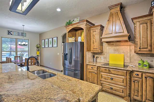 Building Photo - 12003 Farm to Market 429