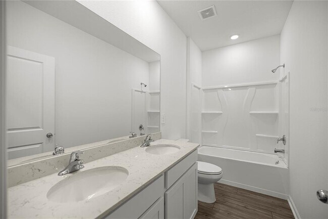 Building Photo - 4610 SW 83rd Lp
