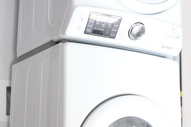 In Unit Washer/Dryer - 6504 S Maryland Ave