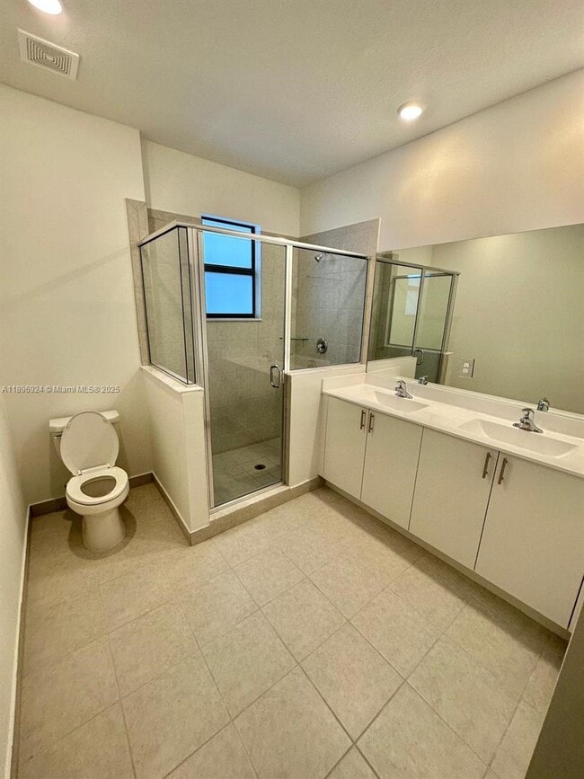 Building Photo - 23141 SW 131st Ave