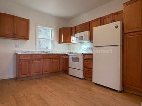 Building Photo - 24 Willis St