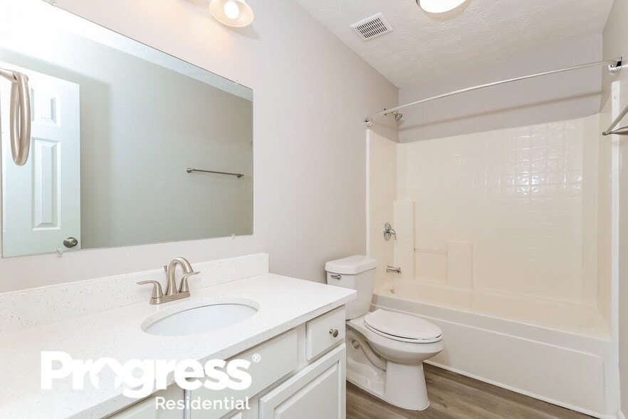 Building Photo - 4490 Split Creek Dr