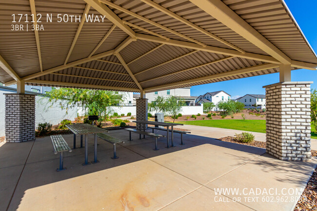 Building Photo - 17112 N 50th Way